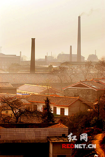 Gt莧SڳƬİ׉߷֮^ǧՂy(tng)Lɳ~(zhn)|(zh)yfжɫ