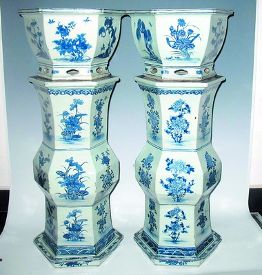 張滿爹的瓷花幾