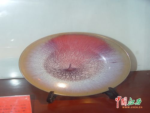 �c(di��n)��DƬ�����´��ڴ��_(k��i):