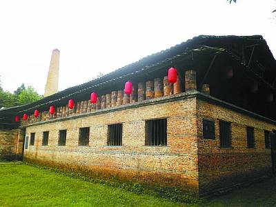 點圖查看下一頁 探訪景德鎮(zhèn)最重要的陶瓷文化旅游區(qū)古窯(組圖)(3)