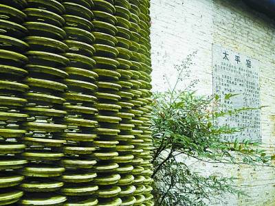 點圖查看下一頁 探訪景德鎮(zhèn)最重要的陶瓷文化旅游區(qū)古窯(組圖)(4)