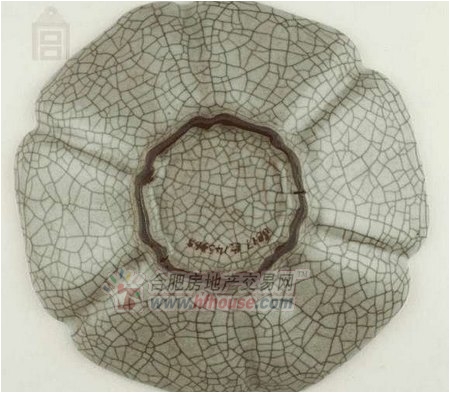 故宮打爛哥窯瓷盤(pán)很淡定 國(guó)寶損壞誰(shuí)之過(guò)