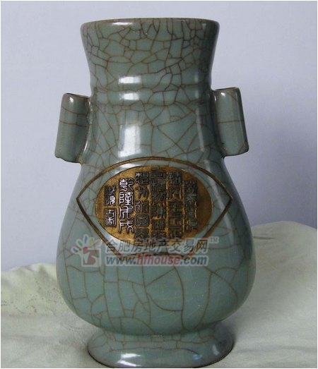 故宮打爛哥窯瓷盤(pán)很淡定 國(guó)寶損壞誰(shuí)之過(guò)