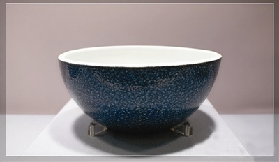 圖6首博藏宣德“灑藍釉”缽 圖6首博藏宣德“灑藍釉”缽