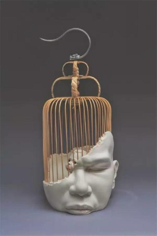 點擊圖片翻到下一頁>>