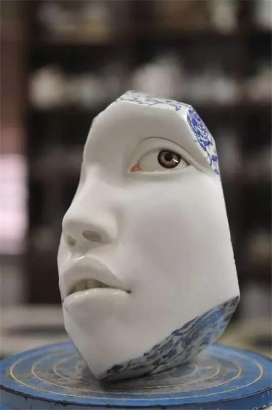 點擊圖片翻到下一頁>>