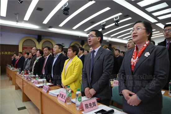 新明珠陶瓷集團(tuán)隆重召開2016年新春工作會(huì)議