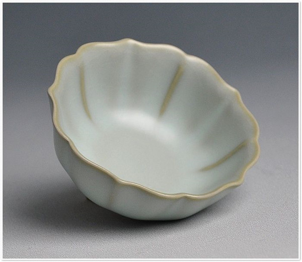 ğɵĚρG߀ԭĮa(chn)ƷˎtߜLʯҺԡx岨s־f“Gmн(ni)ЬĩΨ˷Suy”ƺЩì֮̎ǰ“”fҲп“u”mgҲ˽УՓǲϵC֮Ŀǰ֮xfҪһcۿ