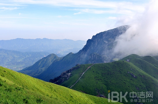 萍鄉(xiāng)陶瓷產(chǎn)業(yè)基地將成“四大平臺(tái)” 萍鄉(xiāng)陶瓷產(chǎn)業(yè)基地將成“四大平臺(tái)”