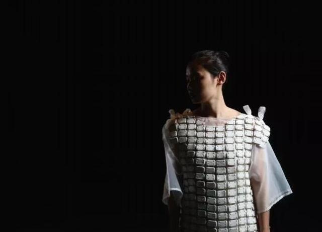 �X�Ϯ�Ժ���ʳʬF(xi��n)&ldquo;�����Ї���&rdquo;��̽�������Z���µĵ»��״�ˇ�g