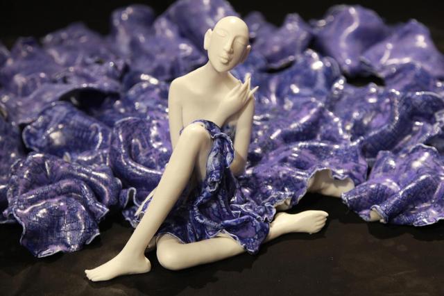 獨白——吳苗羽陶瓷藝術作品展在廣州白云機場開幕