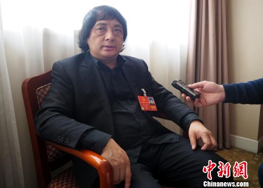 全國人大代表寧鋼建議實(shí)施陶瓷文化傳播工程